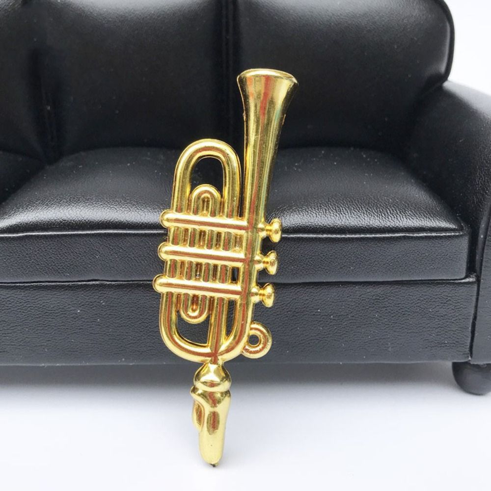 نموذج مصغر البوق الذهبي الصغير - مراجعة Musical Instrument Japan وسعره