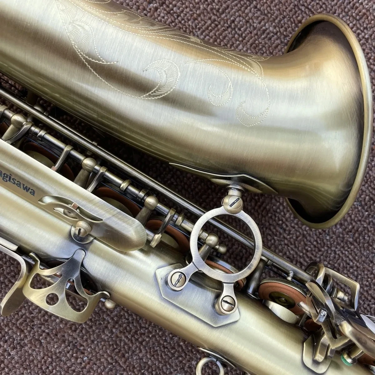 ساكسفون ألتو ياباني W01 بلون ن - مراجعة Musical Instrument Japan وسعره